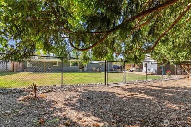 419 E View Ridge Drive, Everett, WA 98203