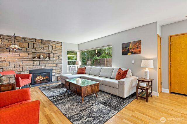 419 E View Ridge Drive, Everett, WA 98203