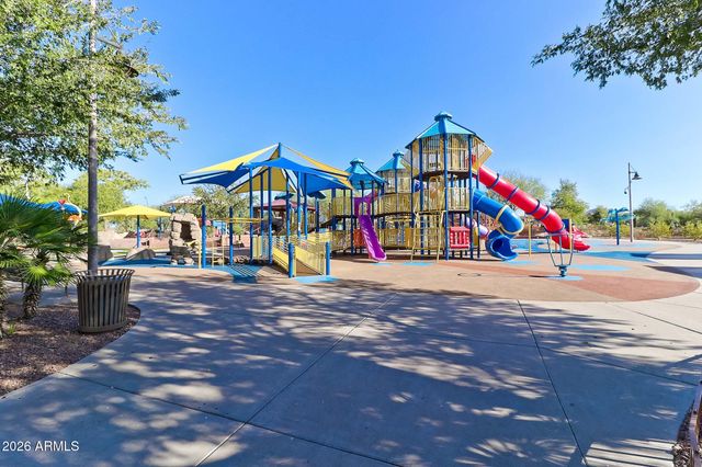 39901 N PRIDE Drive, Anthem, AZ 85086