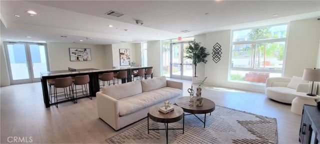 168 S Monterey 405, Alhambra, CA 91801