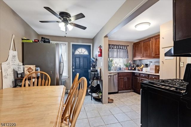 564 Spruce Ave, Garwood Boro, NJ 07027