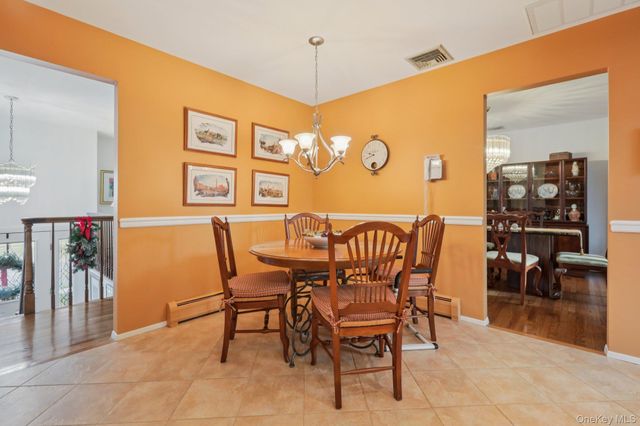 229 Betsy Ross Drive, Orangeburg, NY 10962