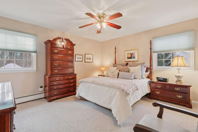 229 Betsy Ross Drive, Orangeburg, NY 10962