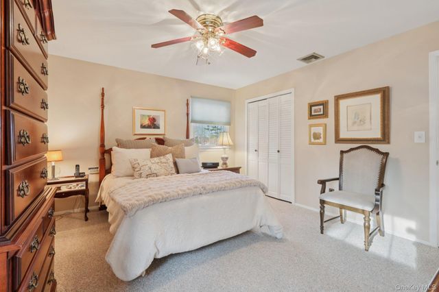 229 Betsy Ross Drive, Orangeburg, NY 10962