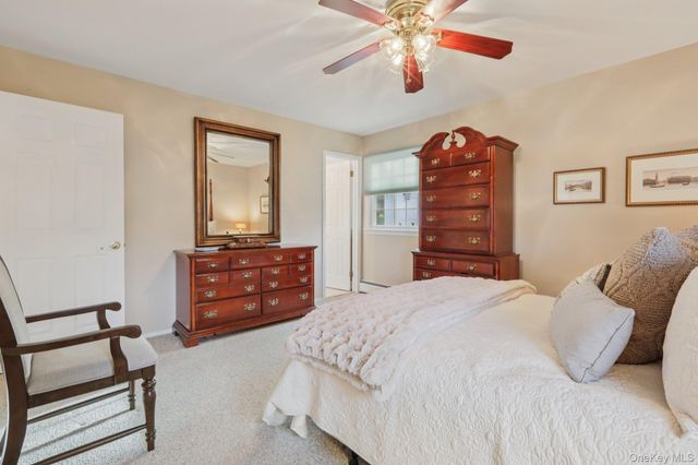 229 Betsy Ross Drive, Orangeburg, NY 10962