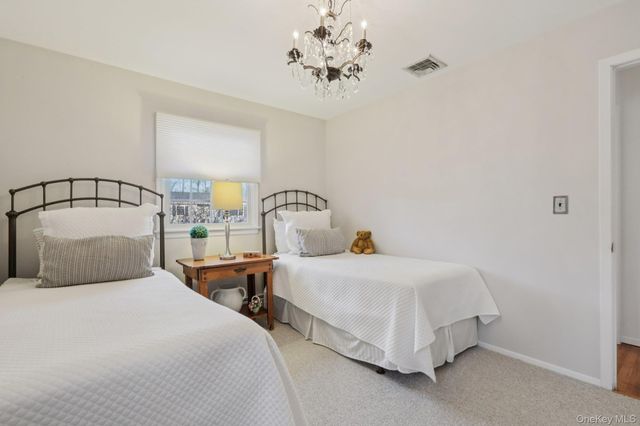 229 Betsy Ross Drive, Orangeburg, NY 10962