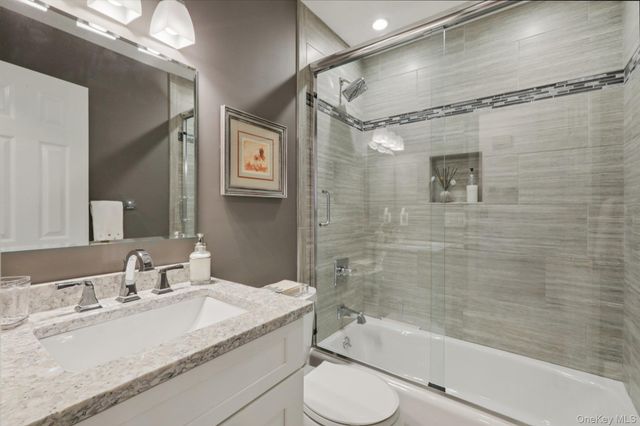 229 Betsy Ross Drive, Orangeburg, NY 10962