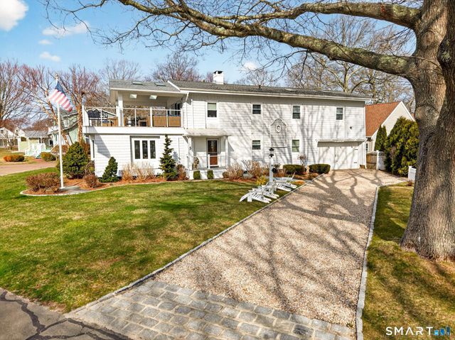 5 Woodland Drive, Old Saybrook, CT 06475