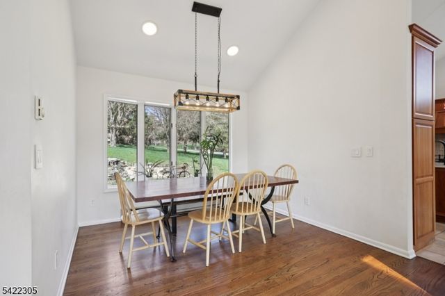 5 Bucky Ln, Vernon Twp., NJ 07462