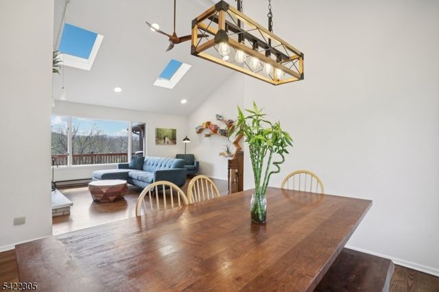 5 Bucky Ln, Vernon Twp., NJ 07462