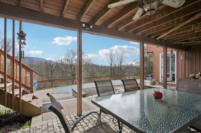 5 Bucky Ln, Vernon Twp., NJ 07462
