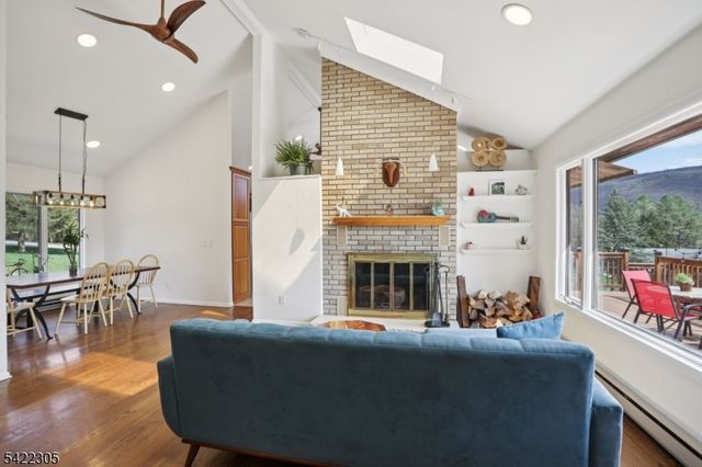 5 Bucky Ln, Vernon Twp., NJ 07462