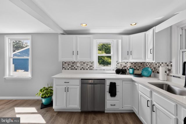 214 BROOKSIDE AVE, Ewing, NJ 08638