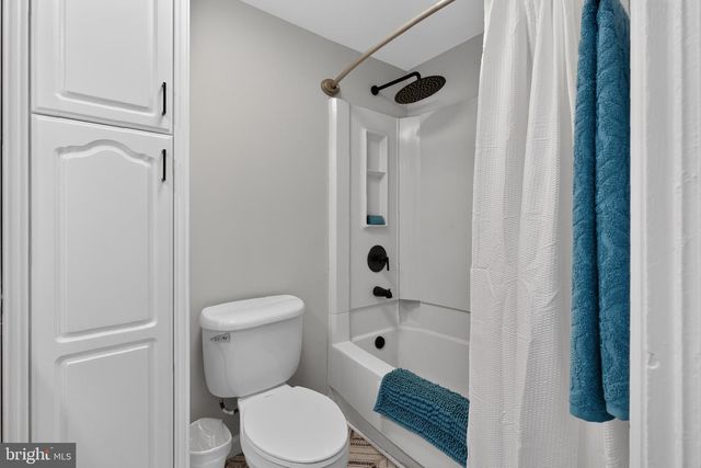 214 BROOKSIDE AVE, Ewing, NJ 08638