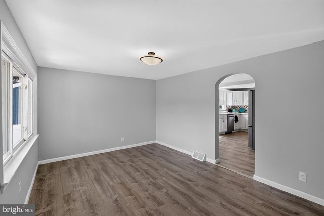214 BROOKSIDE AVE, Ewing, NJ 08638