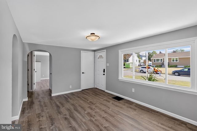 214 BROOKSIDE AVE, Ewing, NJ 08638