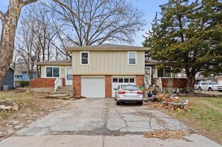 801 S Grant Street, Olathe, KS 66061