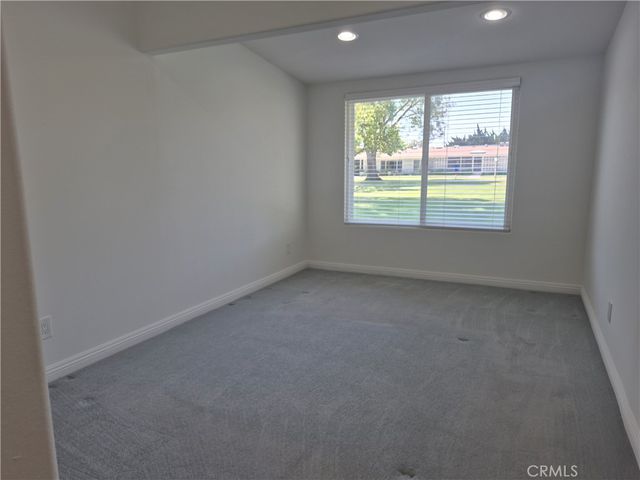 13701 Annandale Dr, 16Z Drive 16Z, Seal Beach, CA 90740