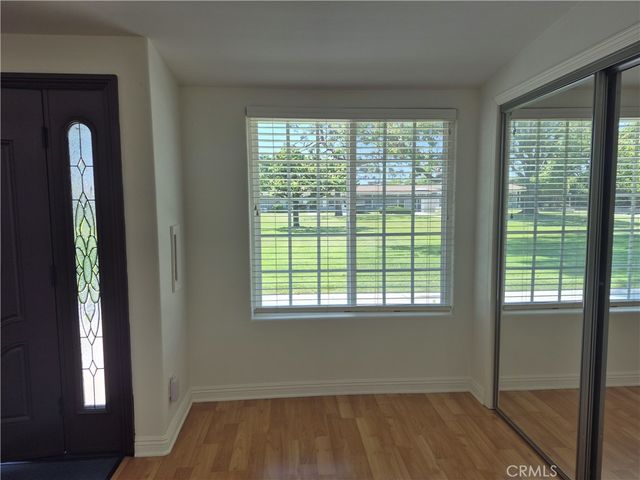 13701 Annandale Dr, 16Z Drive 16Z, Seal Beach, CA 90740