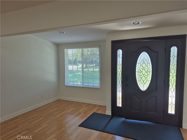 13701 Annandale Dr, 16Z Drive 16Z, Seal Beach, CA 90740