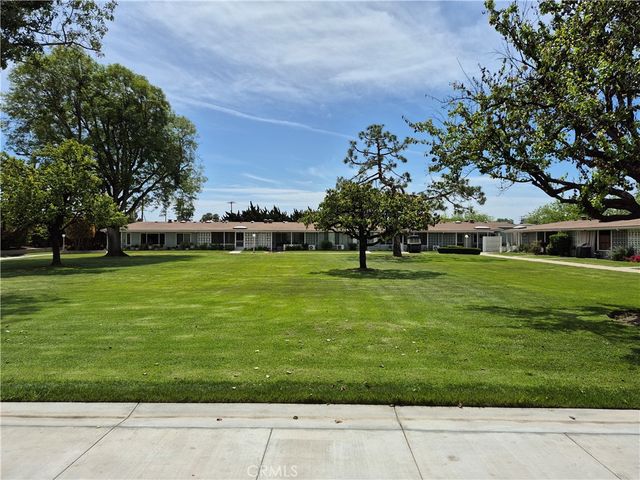 13701 Annandale Dr, 16Z Drive 16Z, Seal Beach, CA 90740