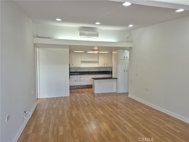 13701 Annandale Dr, 16Z Drive 16Z, Seal Beach, CA 90740