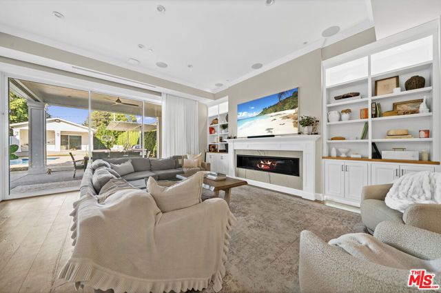12345 Huston Street, Valley Village, CA 91607