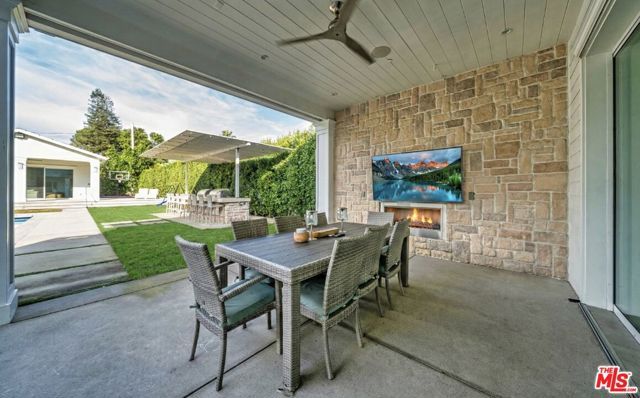 12345 Huston Street, Valley Village, CA 91607