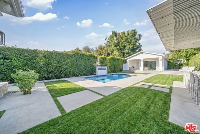 12345 Huston Street, Valley Village, CA 91607