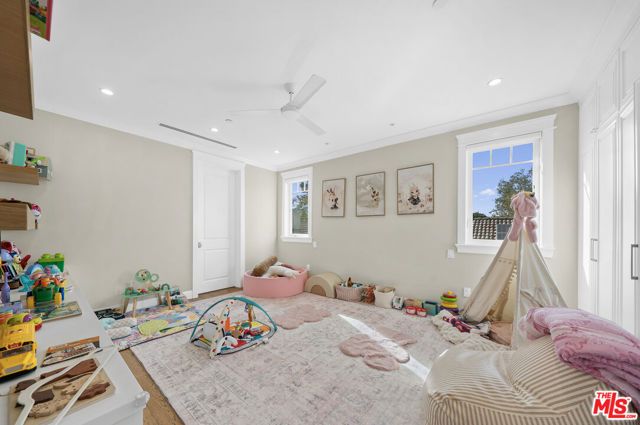 12345 Huston Street, Valley Village, CA 91607