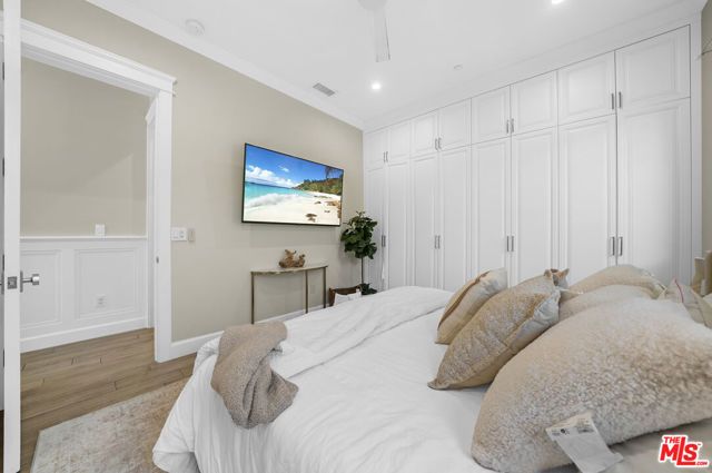 12345 Huston Street, Valley Village, CA 91607