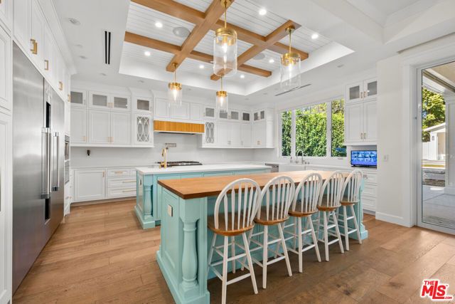 12345 Huston Street, Valley Village, CA 91607