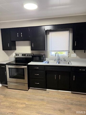 116 E Baltimore Street, Garrett, IN 46738