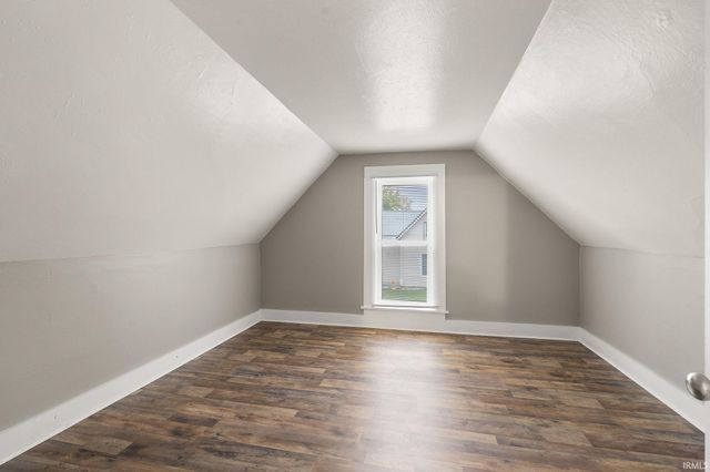 116 E Baltimore Street, Garrett, IN 46738