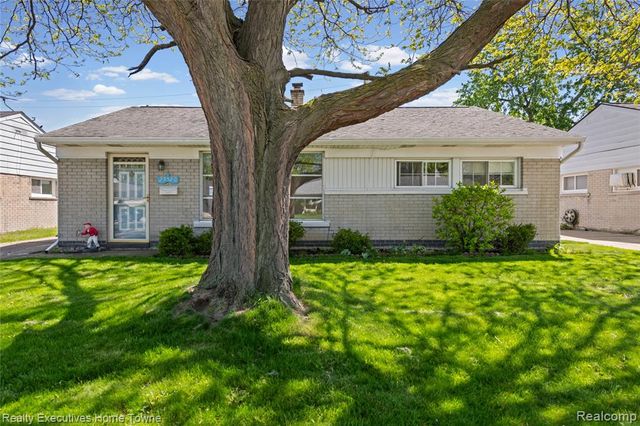25520 Miracle Drive, Madison Heights, MI 48071