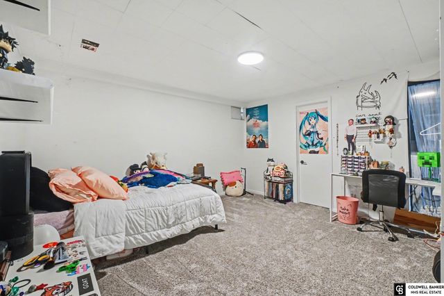 6408 Western Avenue, Omaha, NE 68132