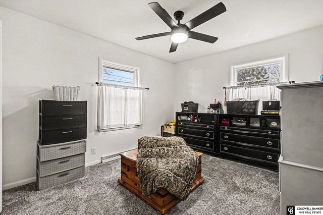 6408 Western Avenue, Omaha, NE 68132