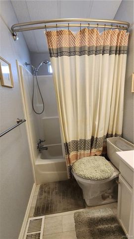 2405 Starling W Circle, Palmview, TX 78572