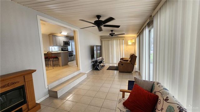 2405 Starling W Circle, Palmview, TX 78572