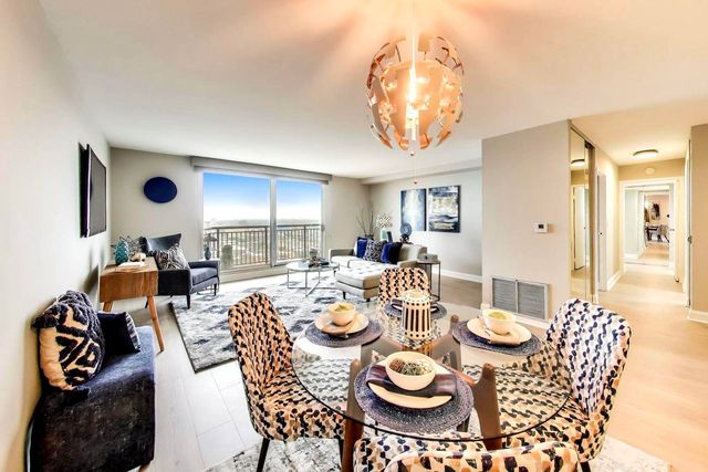 6007 N Sheridan Road 25E, Chicago, IL 60660