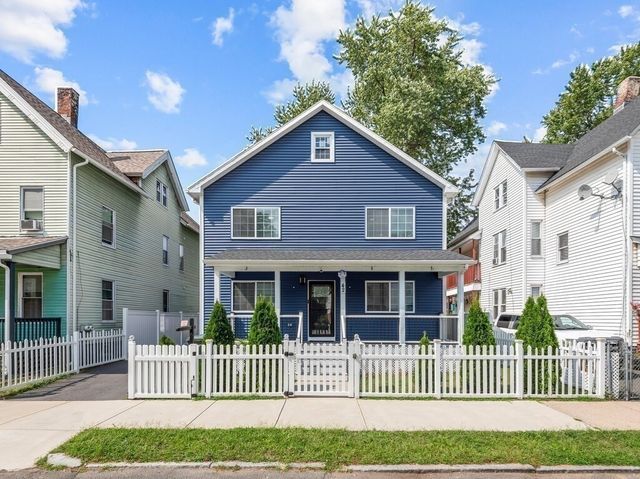 42 Ringgold St, Springfield, MA 01107