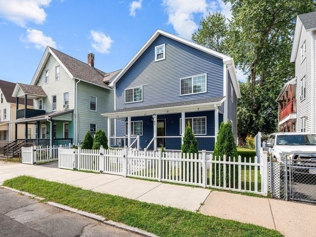 42 Ringgold St, Springfield, MA 01107