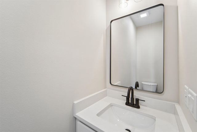 4656 177th Street, Urbandale, IA 50263