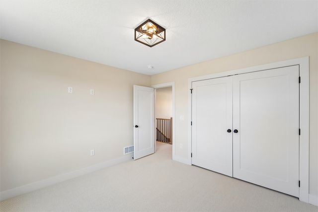 4656 177th Street, Urbandale, IA 50263