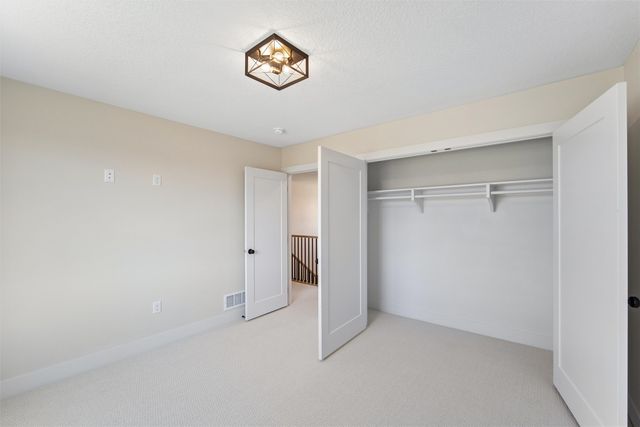 4656 177th Street, Urbandale, IA 50263