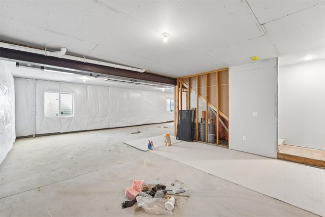 4656 177th Street, Urbandale, IA 50263