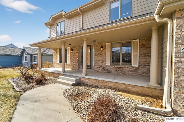 5512 S 166 Street, Omaha, NE 68135