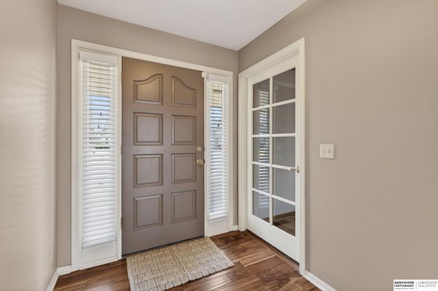 5512 S 166 Street, Omaha, NE 68135