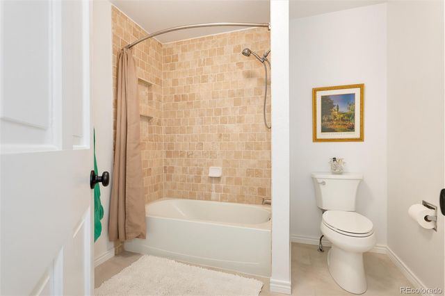24 Desert Willow Lane, Littleton, CO 80127