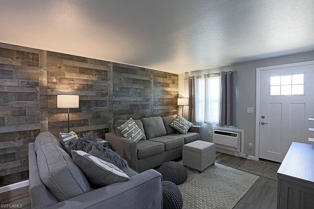 2184 Arden ST, Fort Myers, FL 33907